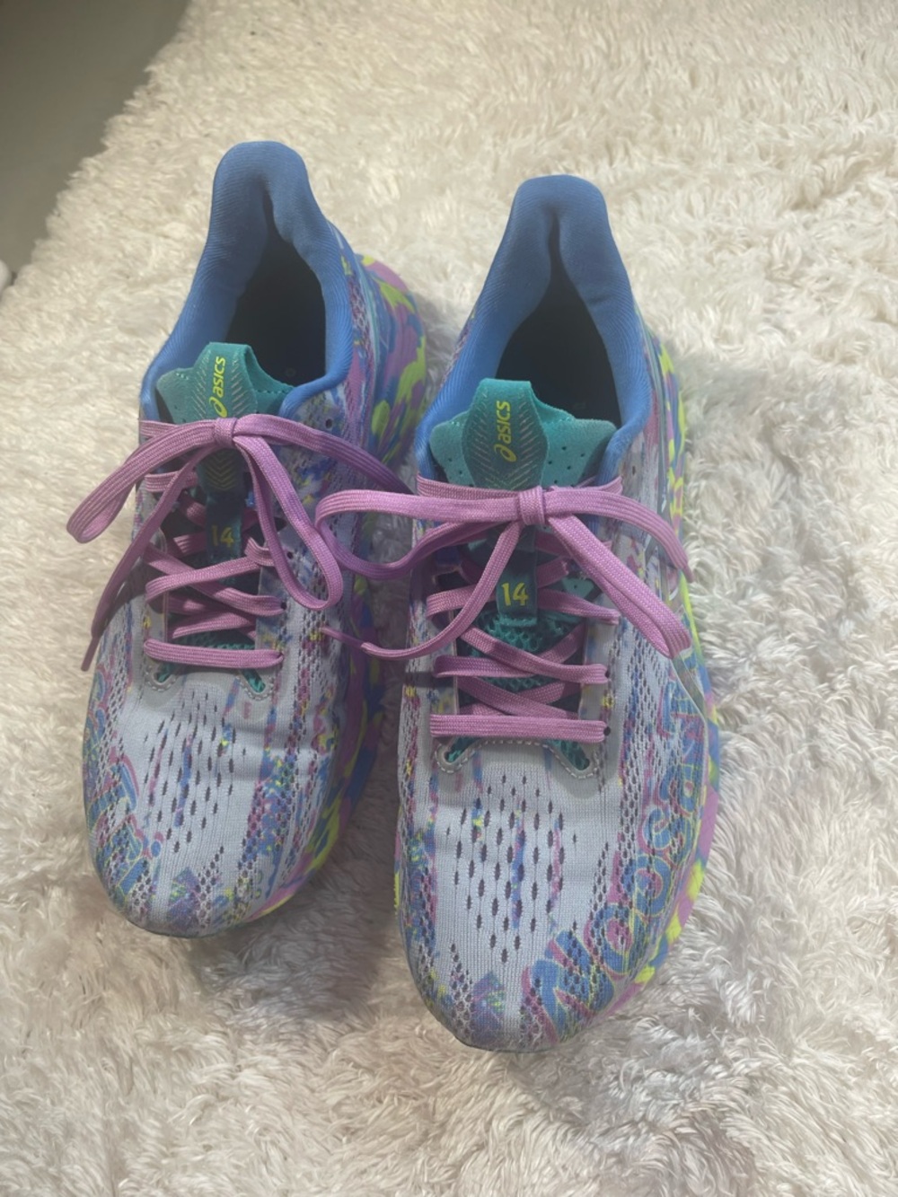 ASICS Multicolor Running Shoes with Pink Laces - Picture 3 of 12